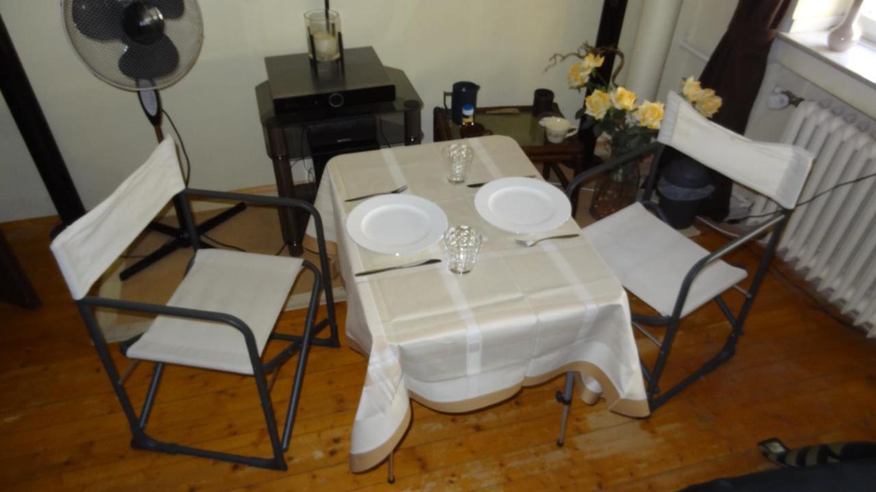 Top! Am Rhein Und Altstadt Privatunterkunft *